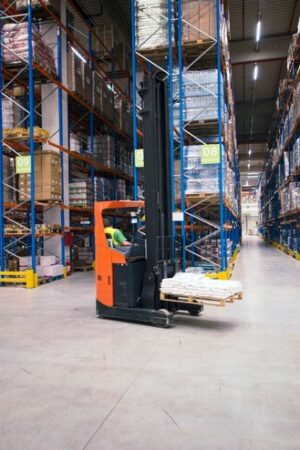 Comment éviter les chute des racks dans un entrepot